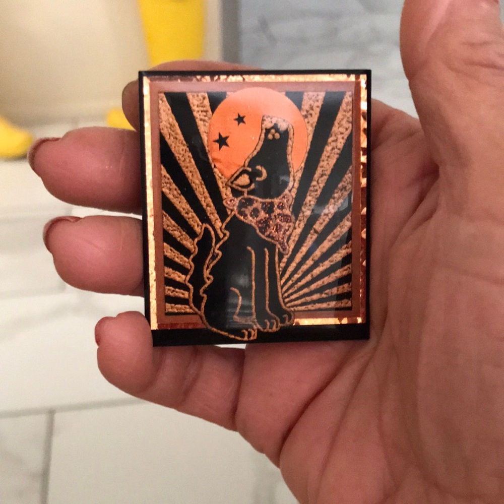 Black & Copper Pig   Pin - Vintage-Inspired Enamel Lapel Accessory